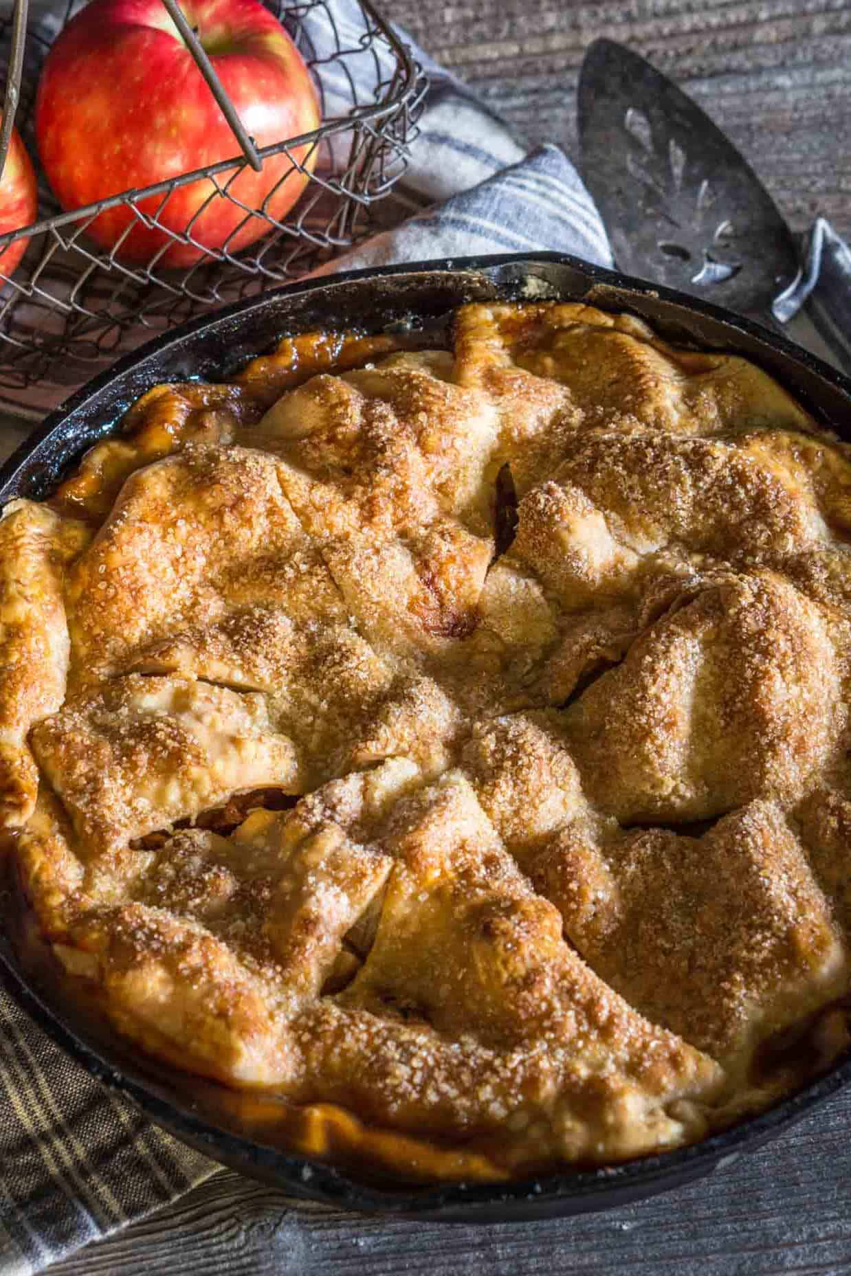 Utterly Deadly Southern Pecan Pie Recipe