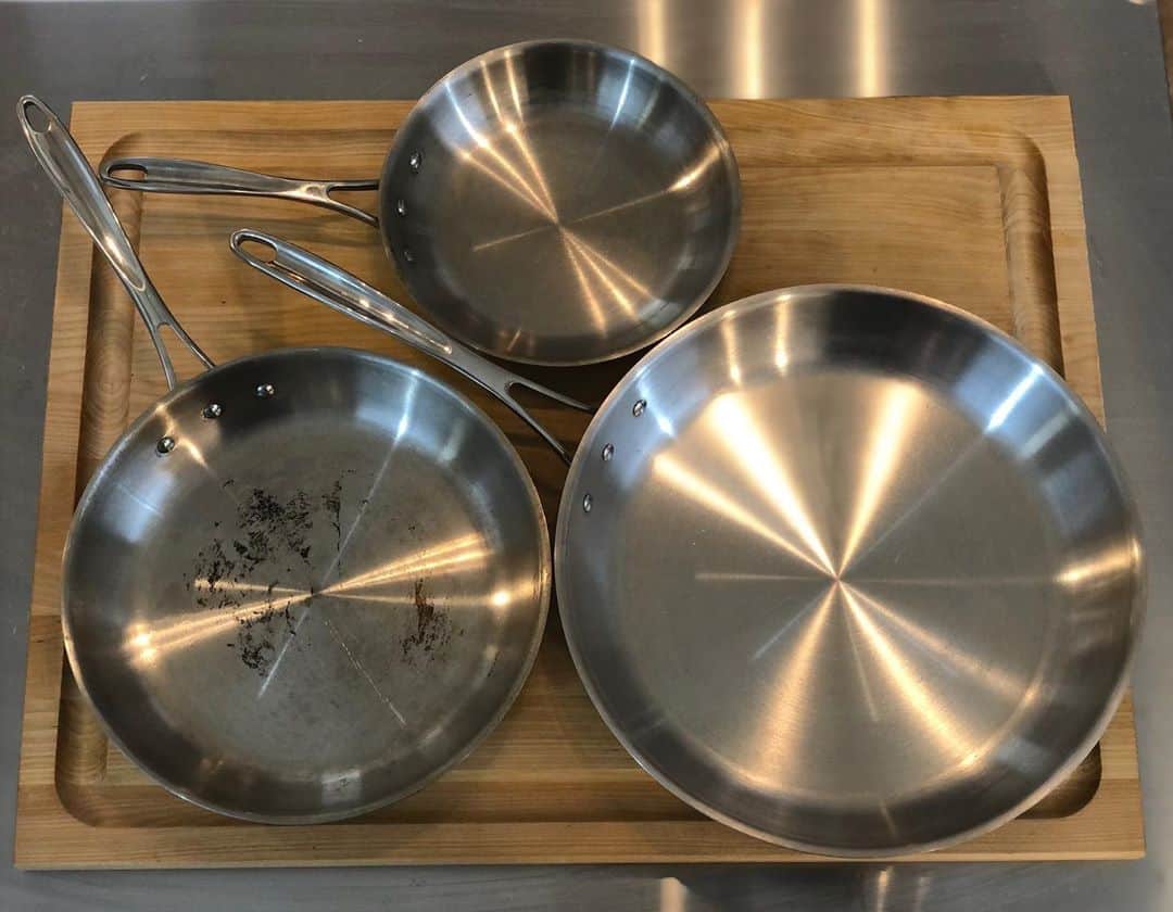 how to use stainless steel pan without sticking