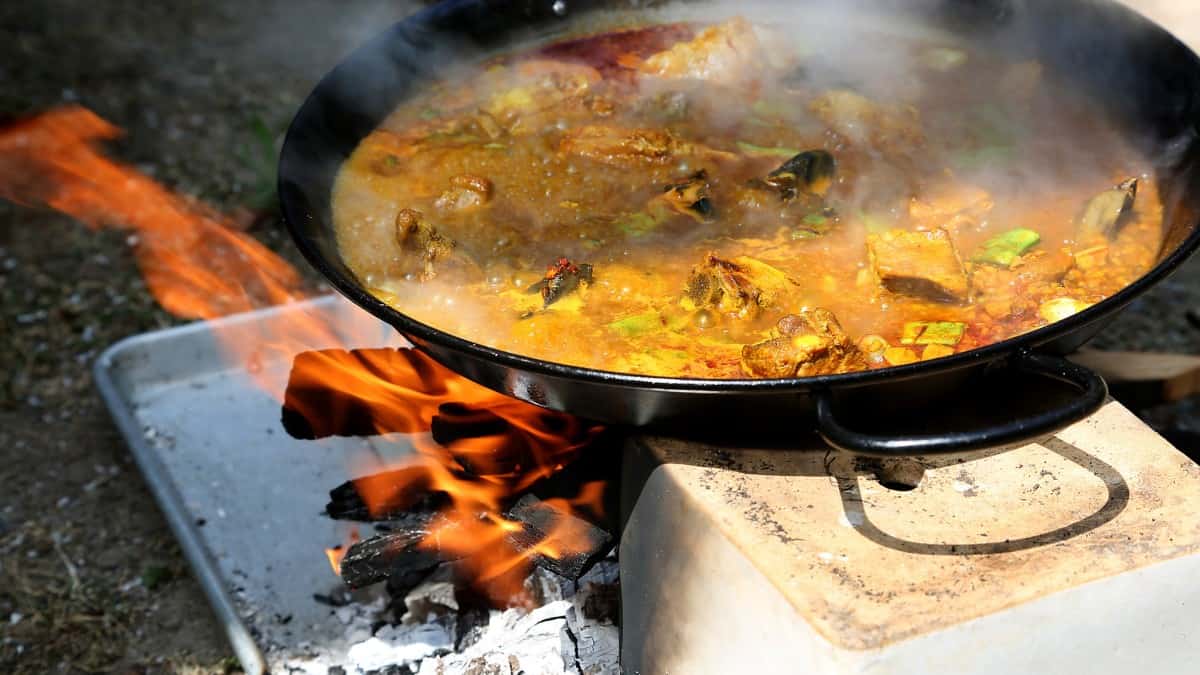 What To Consider When Buying Paella Pans