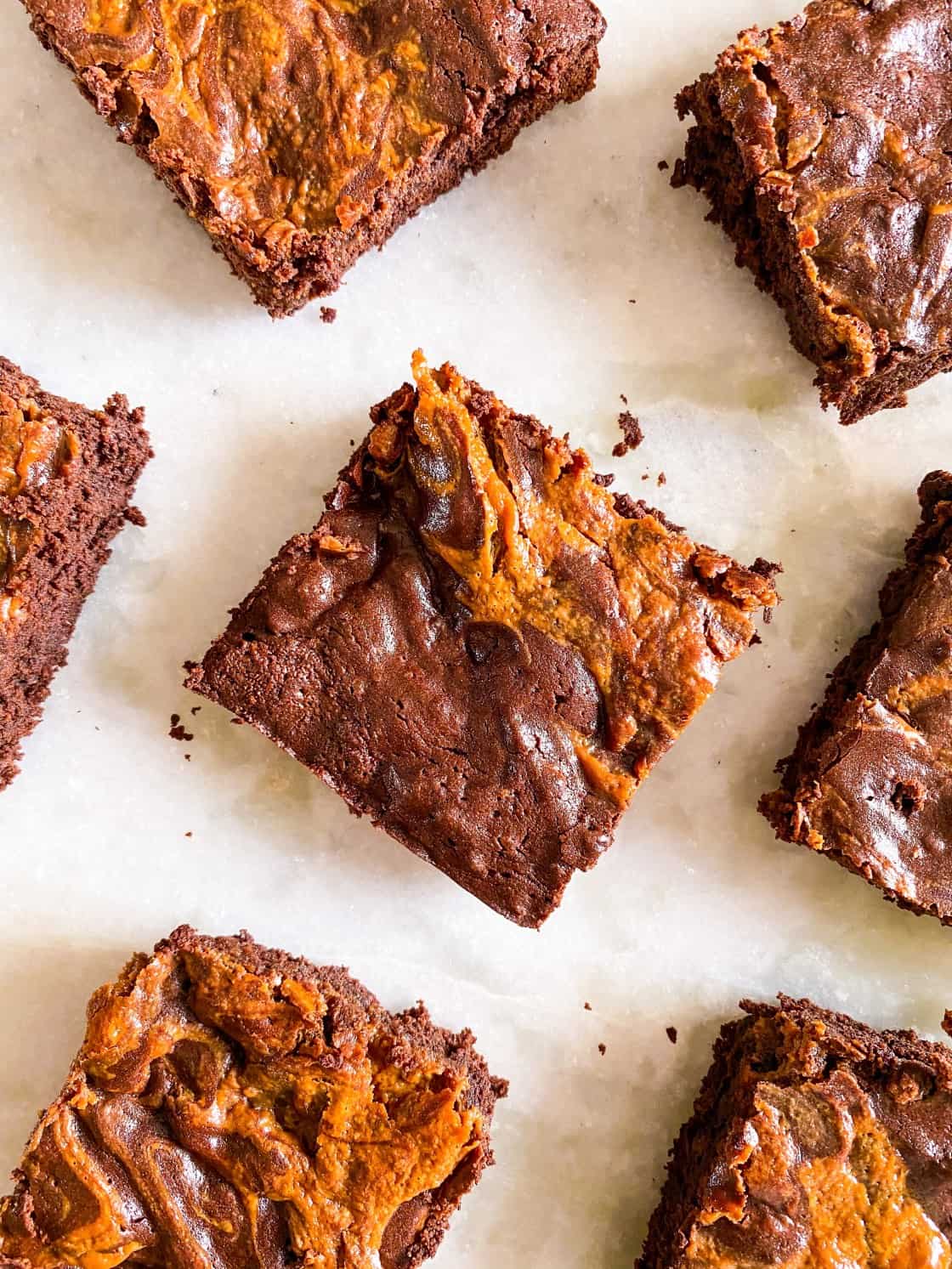 Eggless Brownies Recipe with Salted Caramel - Sweet and salty to complete your day