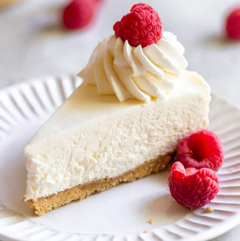 Make a No-Bake Cheesecake and Use Containers