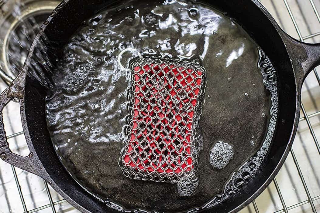 cast iron skillet rust removal