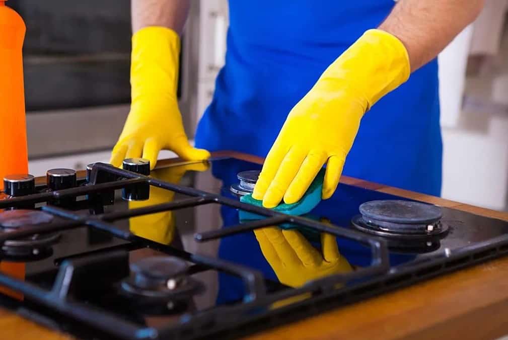 best way to clean drip pans