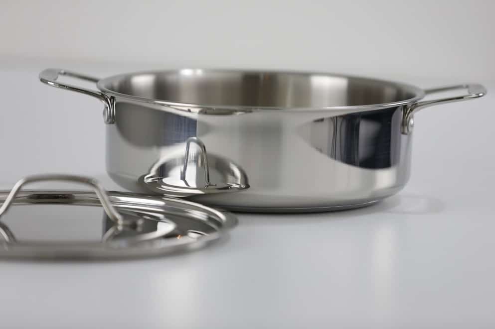 what pots and pans do chefs use