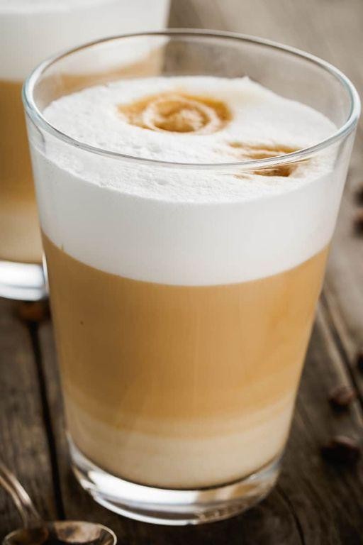 Almond Latte Macchiato