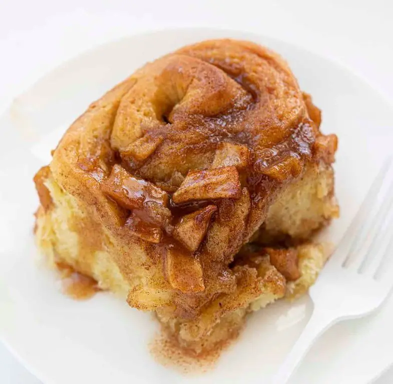 Apple Fritter Rolls