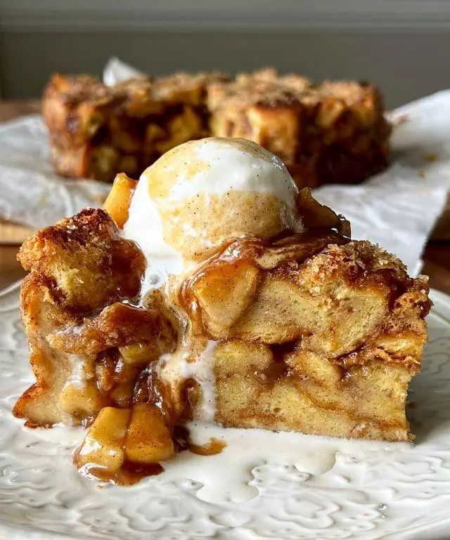 Apple Pie Filling Bread Pudding
