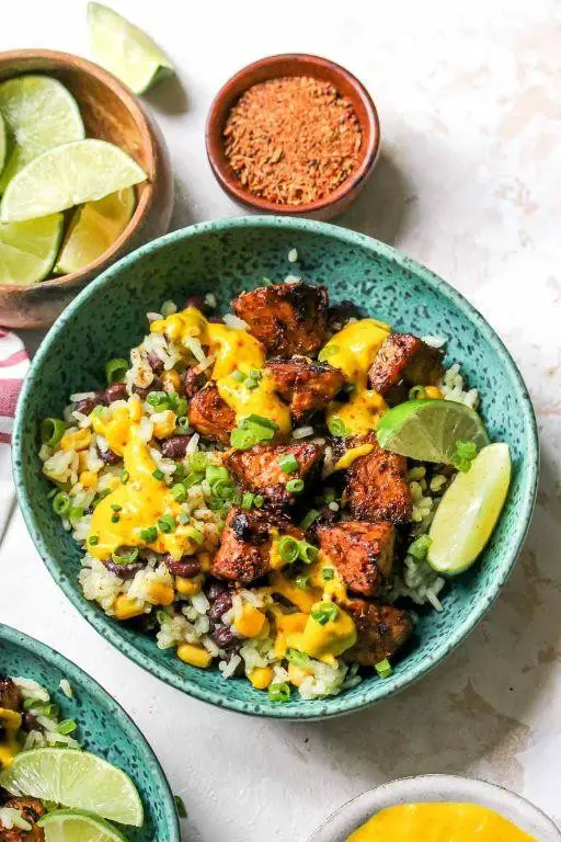 Baked Tempeh with Mango Salsa