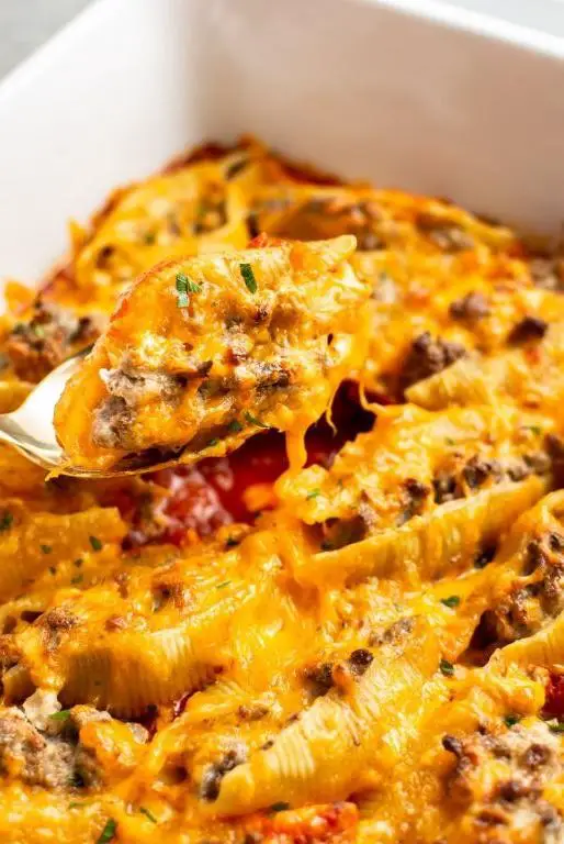 Beef and Cheese Stuffed Shells