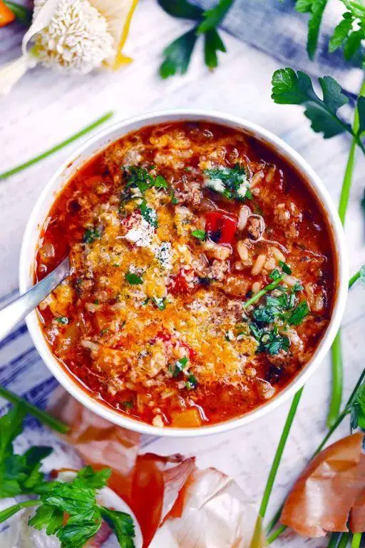 Beef and Rice Stuffed Pepper Soup