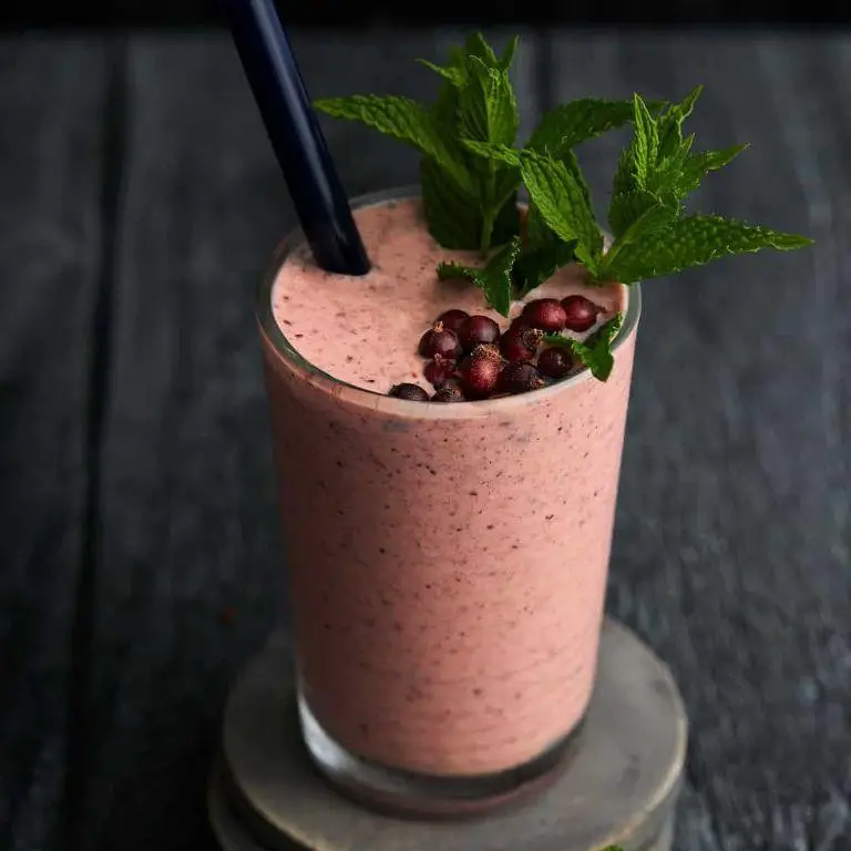 Black Currant Smoothie