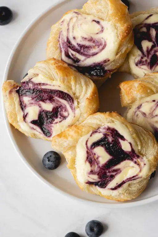 Blueberry Cheesecake Cream Puffs