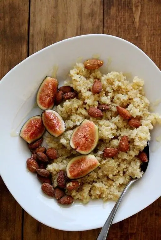 Breakfast Quinoa with Honey