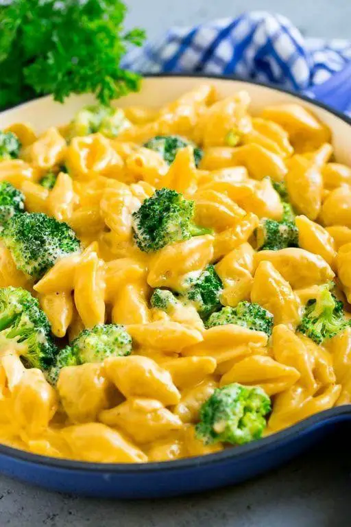 Broccoli and Cheddar Kraft Mac and Cheese
