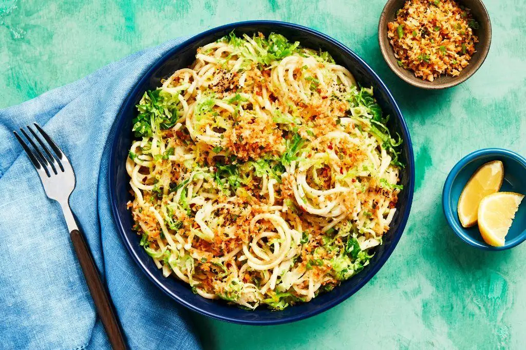 Brussel Sprouts Pasta with Lemon and Garlic