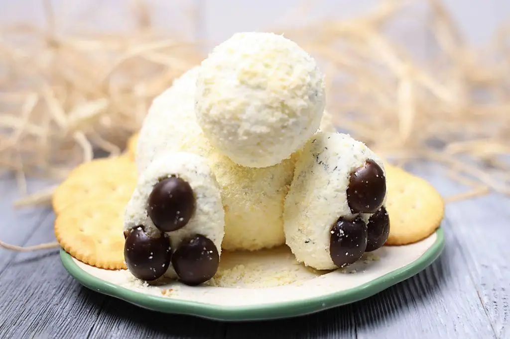 Bunny Tail Cheese Balls