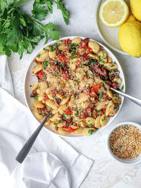 Butter Bean and Roasted Pepper Salad