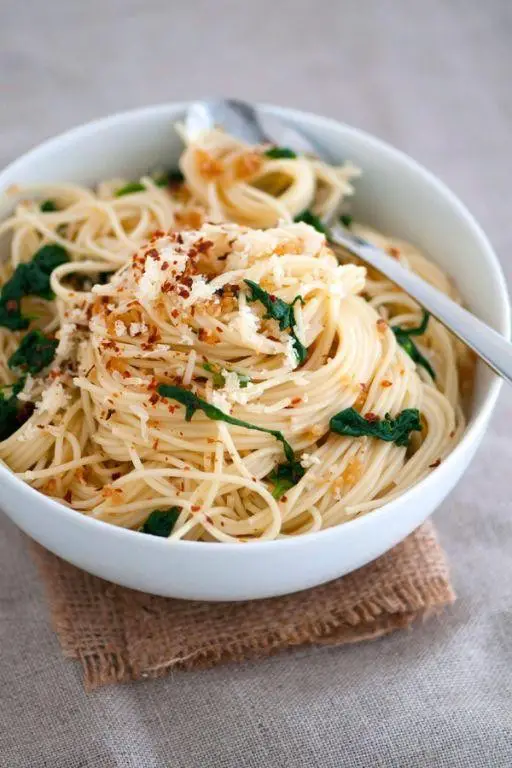 Capellini with Roasted Garlic and Olive Oil