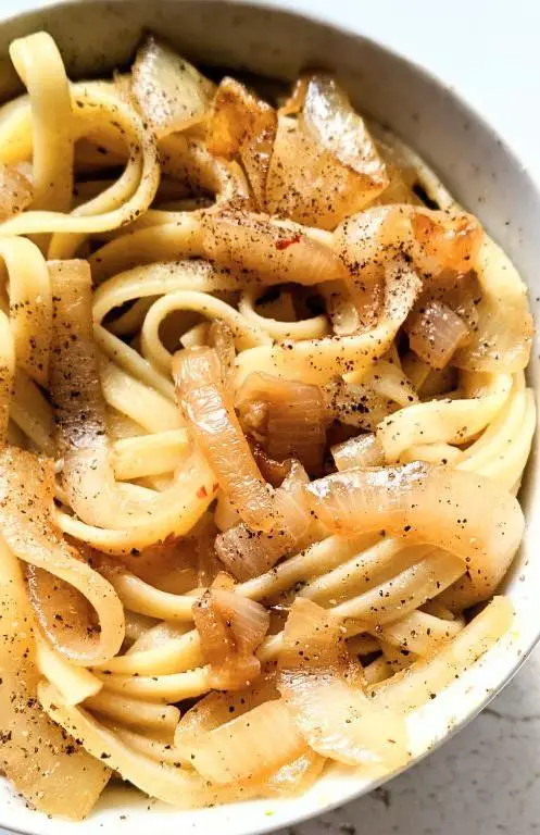 Caramelized Onion Chicken Alfredo with Ragu