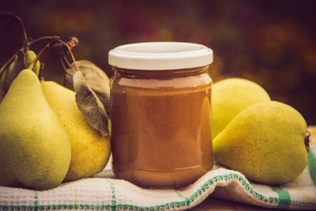 Cardamom Pear Jam