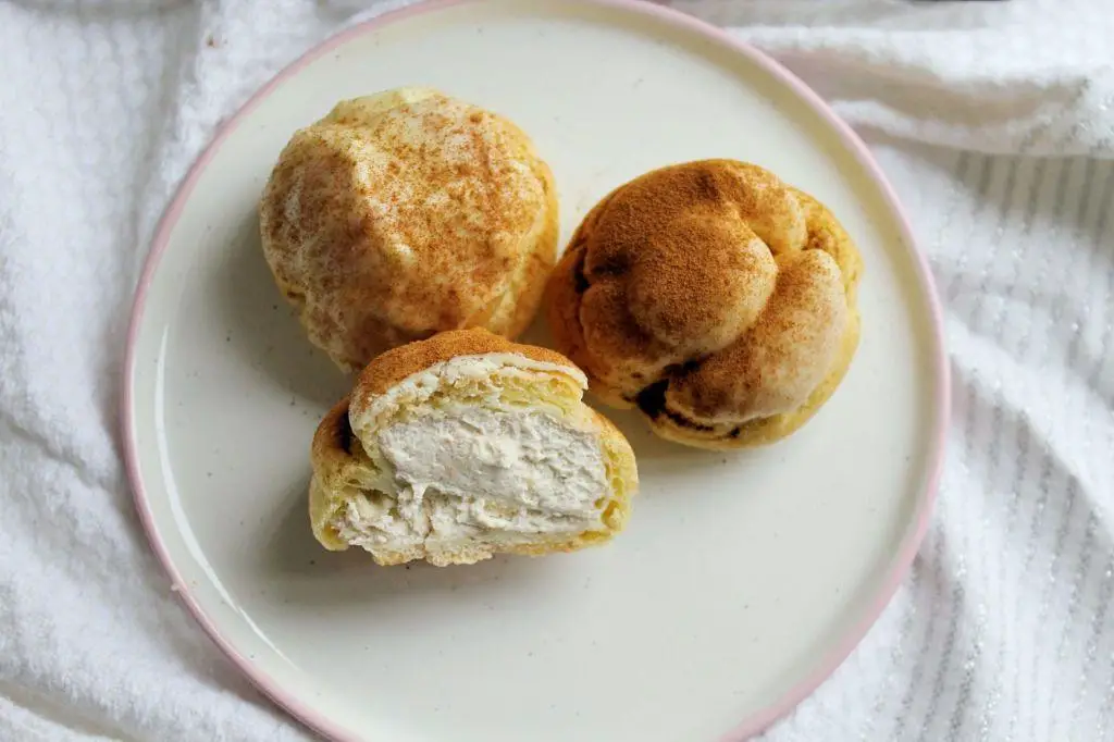 Chai Tea Cream Puffs