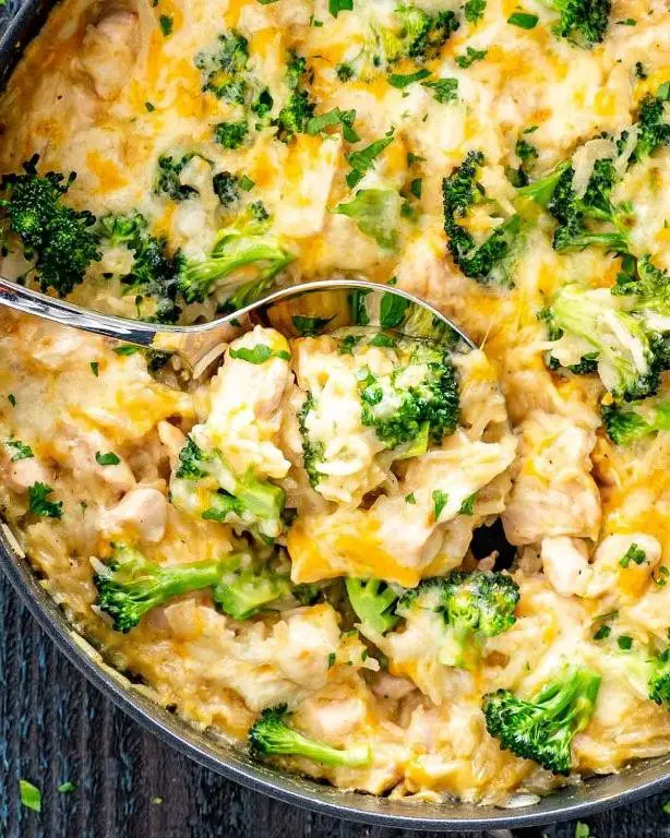 Cheesy Chicken Broccoli Casserole