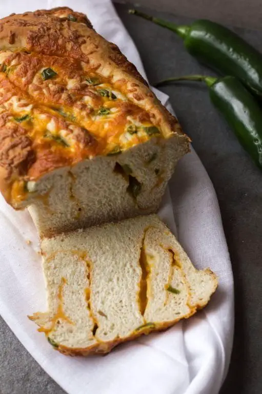 Cheesy Jalapeno Bread