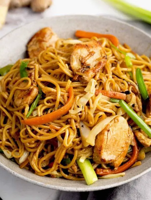 Chicken Chow Mein