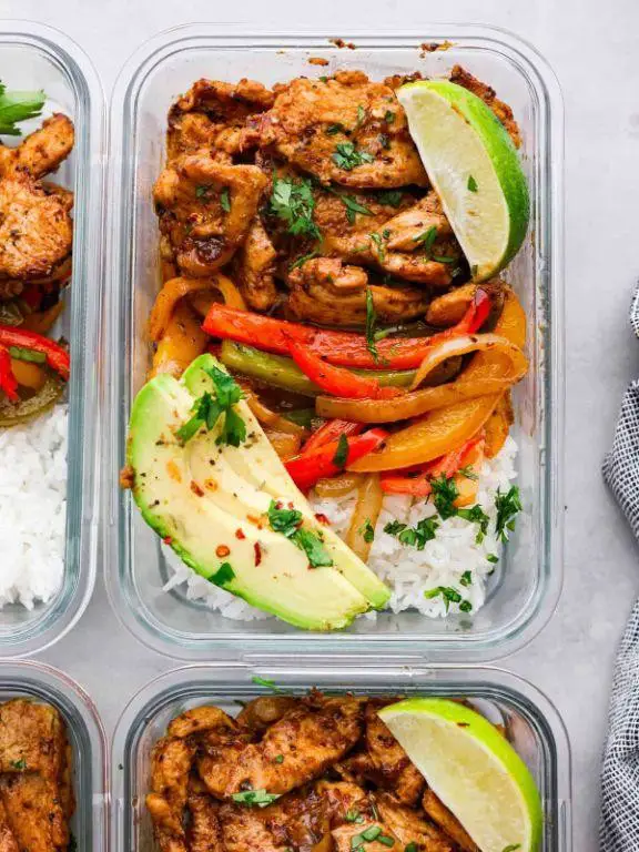 Chicken Fajita Meal Prep Bowls