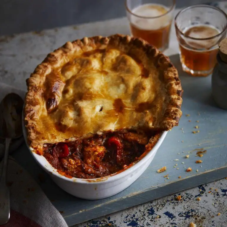Chicken Tikka Pie