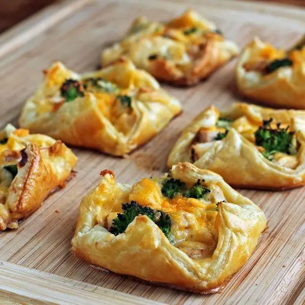 Chicken and Broccoli Pastry Pockets