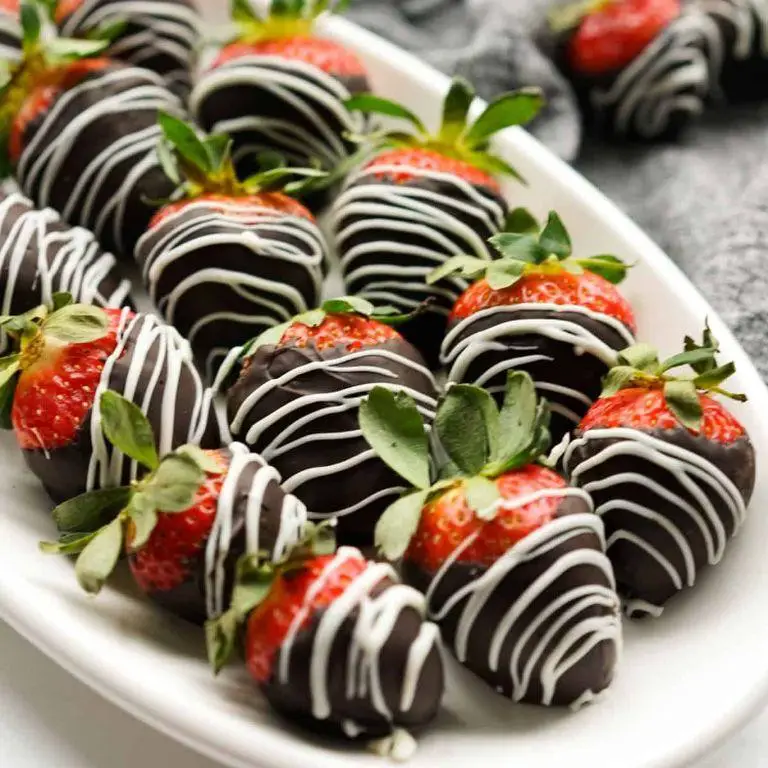 Chocolate Dipped Strawberries