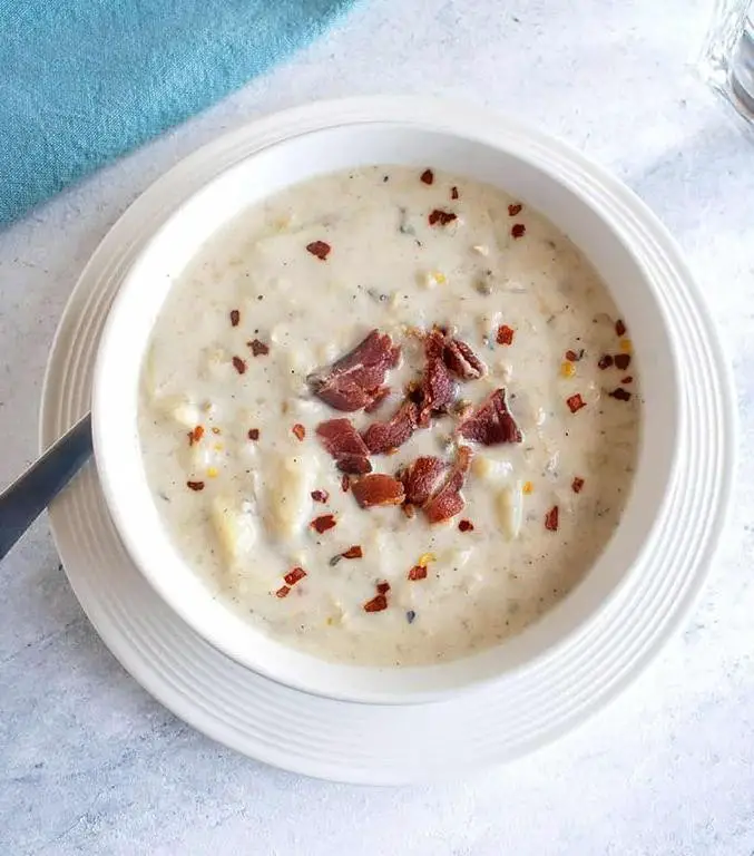 Clam Chowder with Bacon
