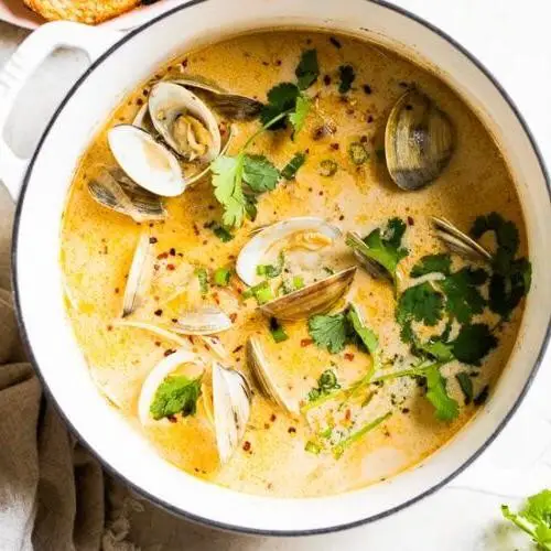 Clam Meat Soup with Coconut Milk