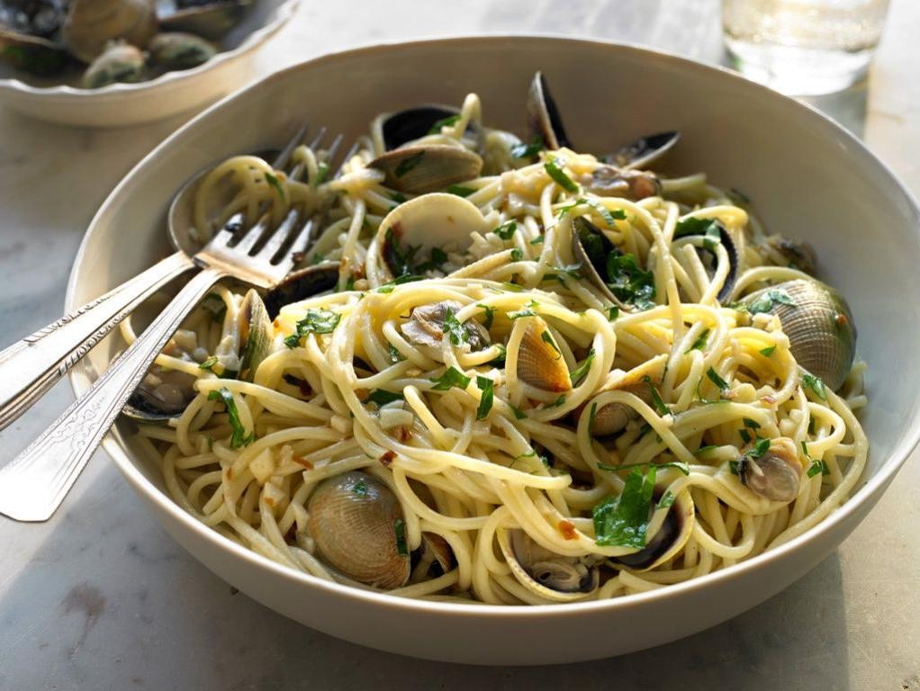 Clam and Spinach Pasta