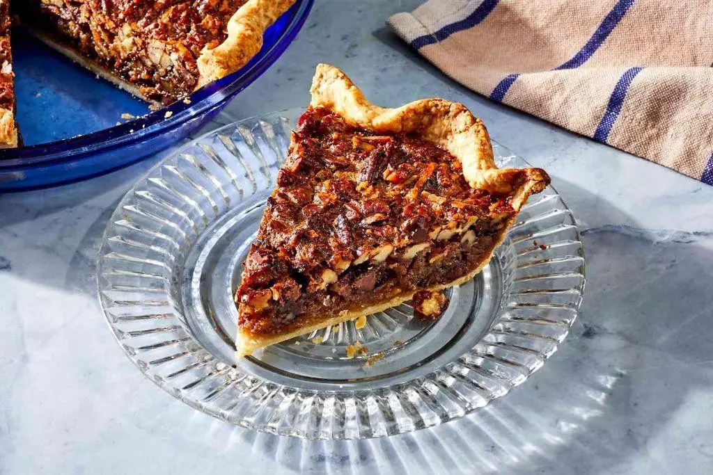 Classic Chocolate Pecan Pie