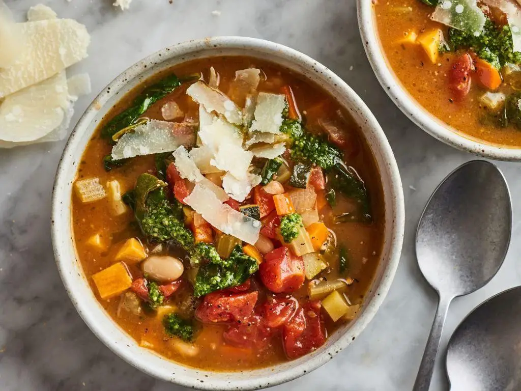 Classic Minestrone Soup