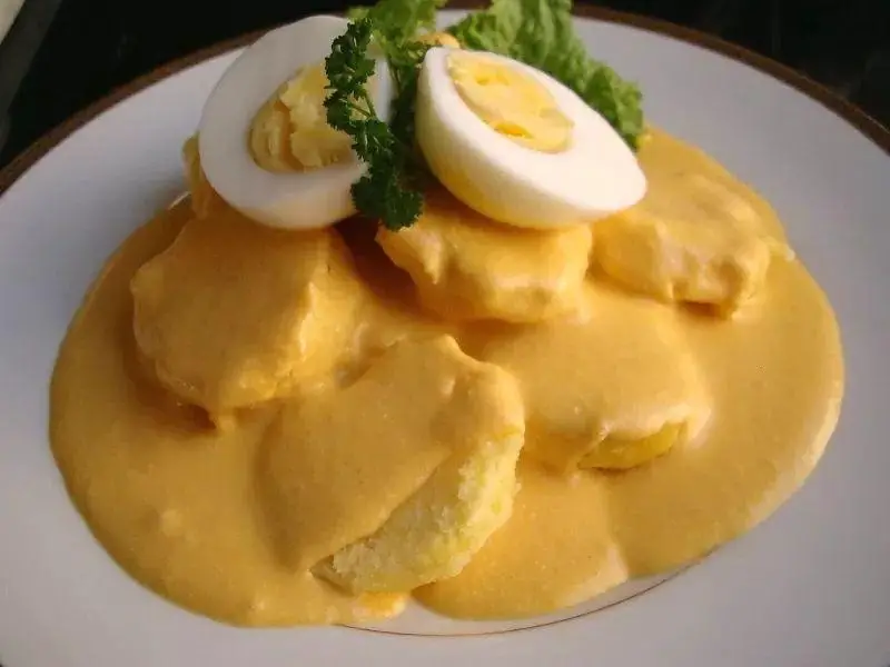 Classic Papa a la Huancaina with Boiled Potatoes