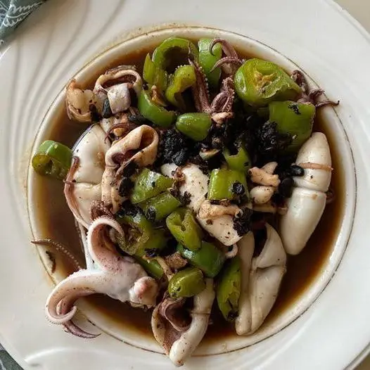 Clay Pot Squid with Black Bean Sauce