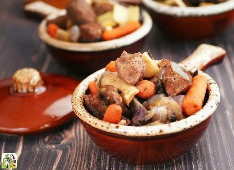 Clay Pot Venison with Juniper Berries