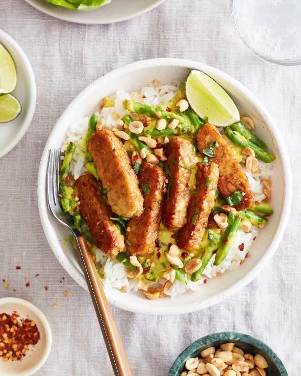 Coconut Curry Baked Tempeh