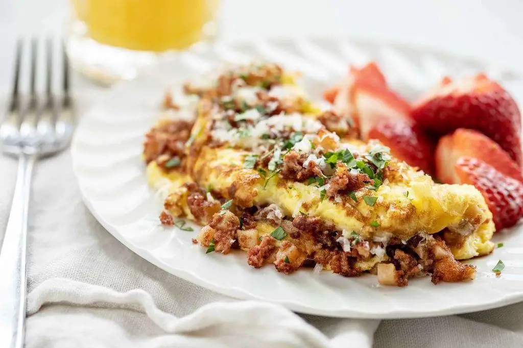 Corned Beef and Spinach Omelette