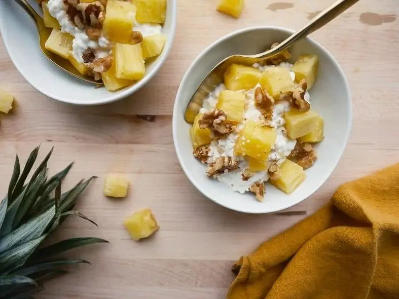 Cottage Cheese with Pineapple and Walnuts