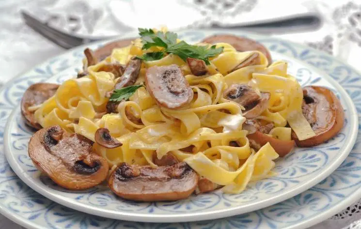 Creamy Mushroom Capellini