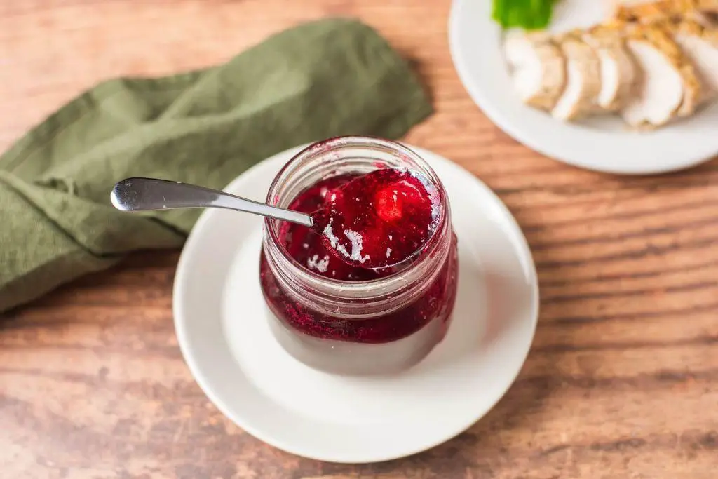 Current Jelly with Ginger