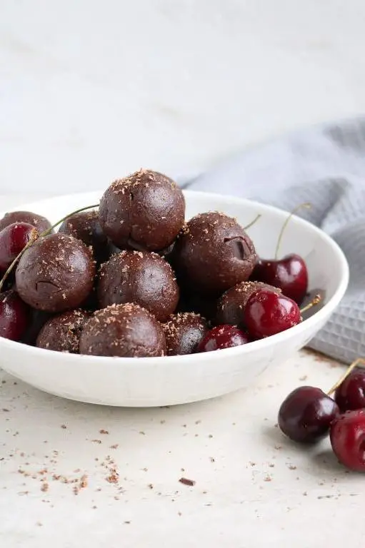 Dark Chocolate Cherry Energy Balls
