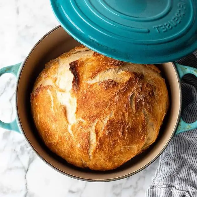 Dutch Oven No-Knead Bread