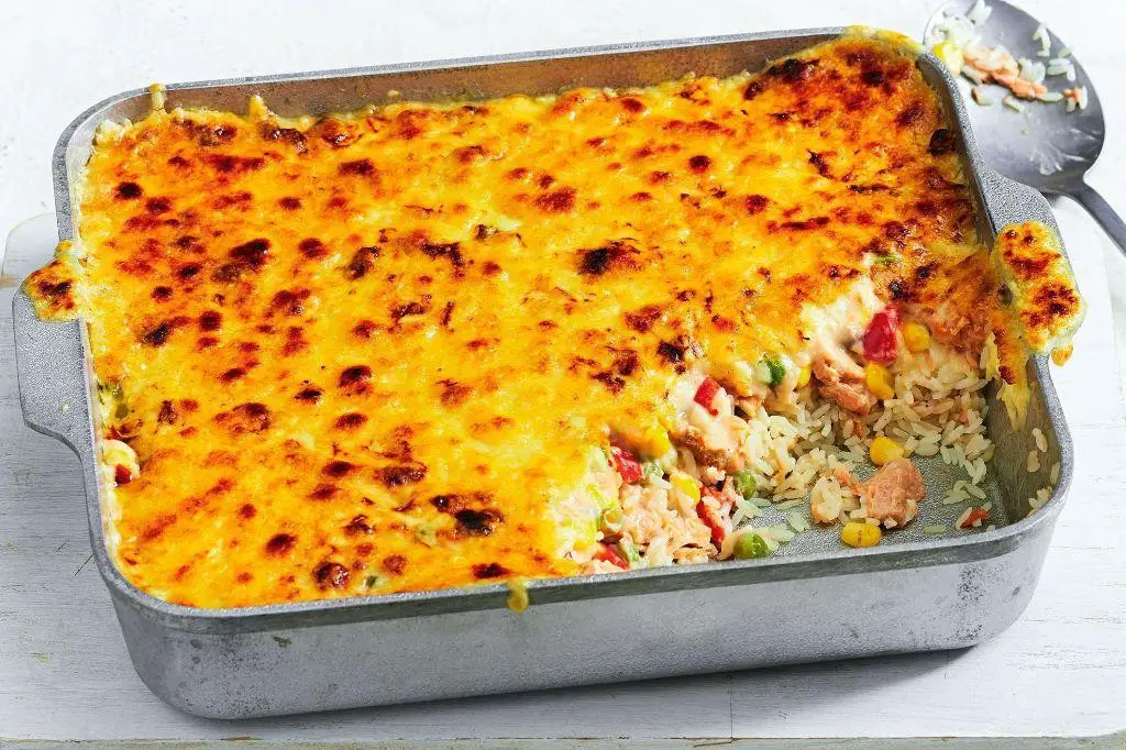 Easy Canned Salmon and Rice Casserole