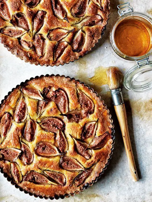 Easy Fig and Almond Tart
