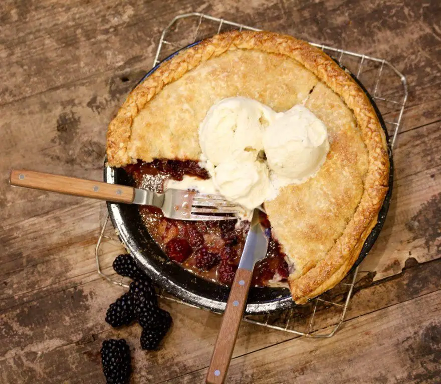 Elderflower and Blackberry Pie